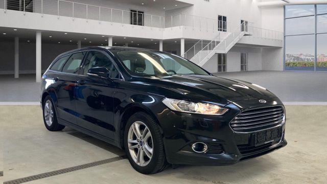 Ford Mondeo 2,0TDCiTurnier Titanium+KAMRA+NAV+TEM+AHK