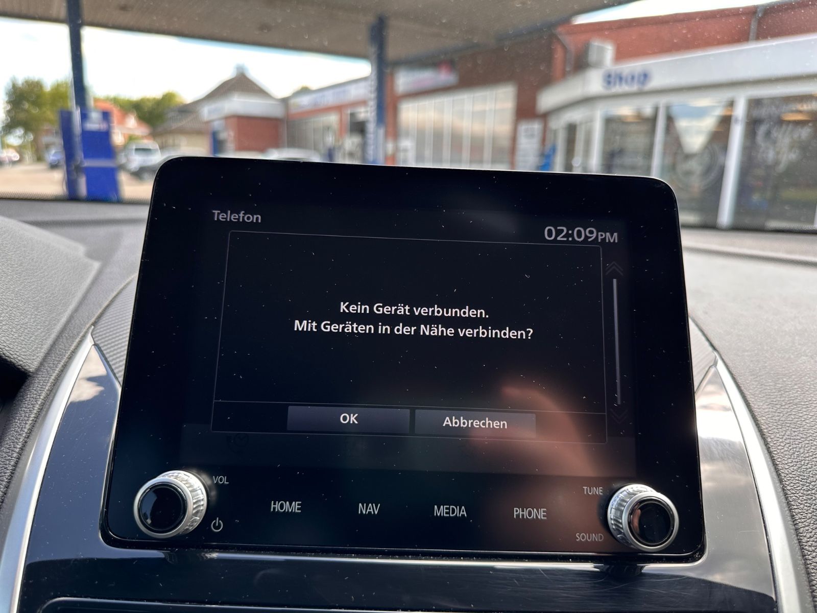 Fahrzeugabbildung Mitsubishi Eclipse Cross 2.4 Hybrid 4WD Select AHK/ACC/360°