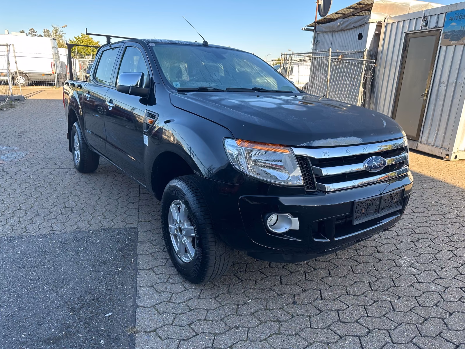 Ford Ranger Double Cabine  2.2 150ch BVM - 4x4 - Climatisation - Attelage - Sièges chauffants