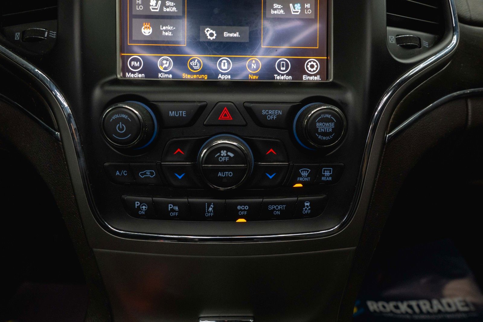 Fahrzeugabbildung Jeep Grand Cherokee 5.7 V8 SRT OVERLAND *Pano*ACC*19%