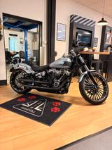 Harley-Davidson Breakout 117 FXBR / Werksgarantie 02/2028 - Harley-Davidson Breakout 117