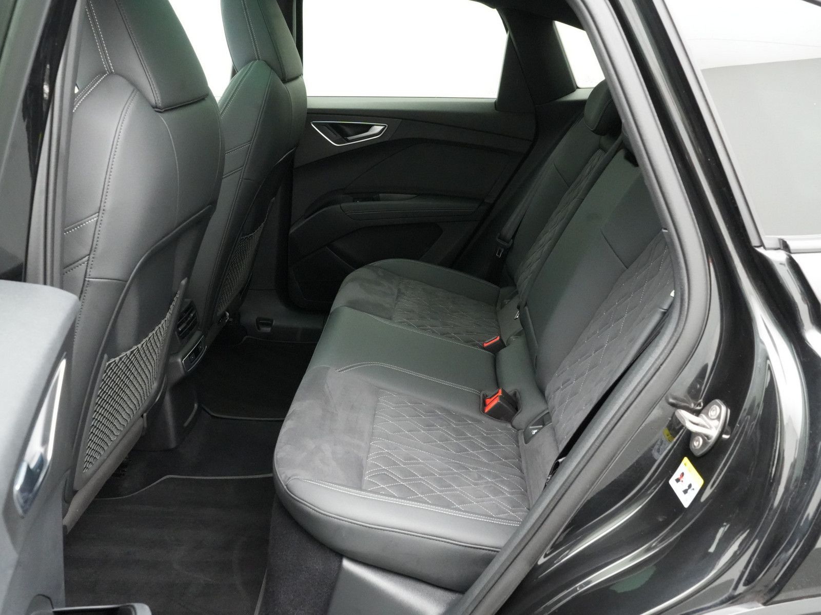 Audi Q4 e-tron - Bild 9