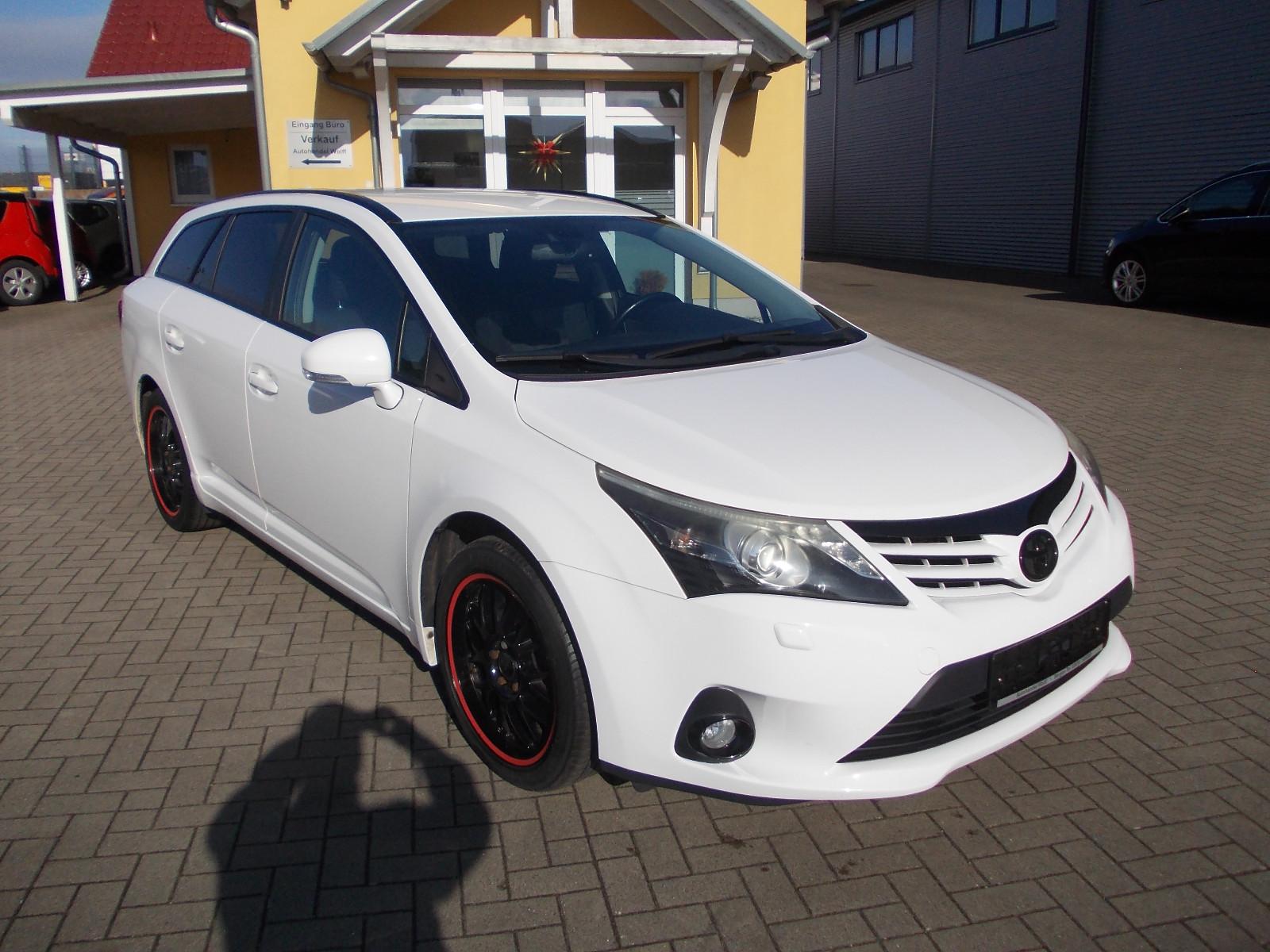 Toyota Avensis Kombi Edition Klimaaut. Alu WR AHK