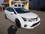 Toyota Avensis Kombi Edition Klimaaut. Alu WR AHK - Toyota Avensis mit Diesel-Antrieb: Kombi