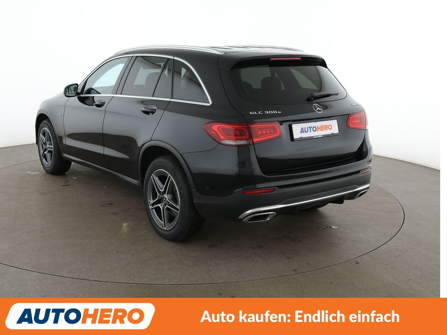 Mercedes-Benz GLC 300e 4Matic AMG Line Aut.*NAVI*LED*TEMPO* foto 4