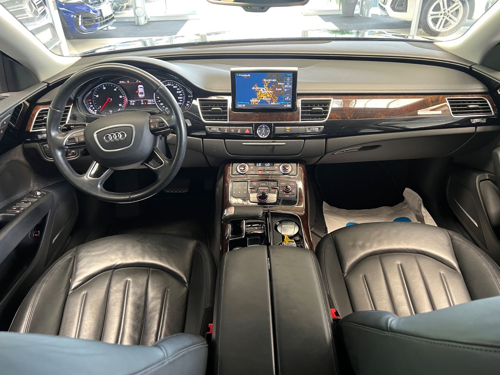Fahrzeugabbildung Audi A8 3.0 TDI quattro * 20 S LINE ALUFELGEN *