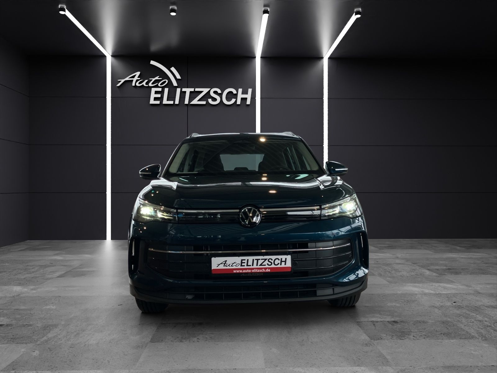 Fahrzeugabbildung Volkswagen Tiguan eTSI  DSG LED AHK RFK