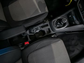 Ford Tourneo Courier Trend DAB Kamera Audio-Paket
