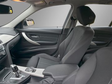 BMW 320i Touring Advantage*Automatik*Buisness*Navi*