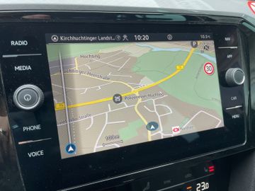 Volkswagen Passat Variant - 11