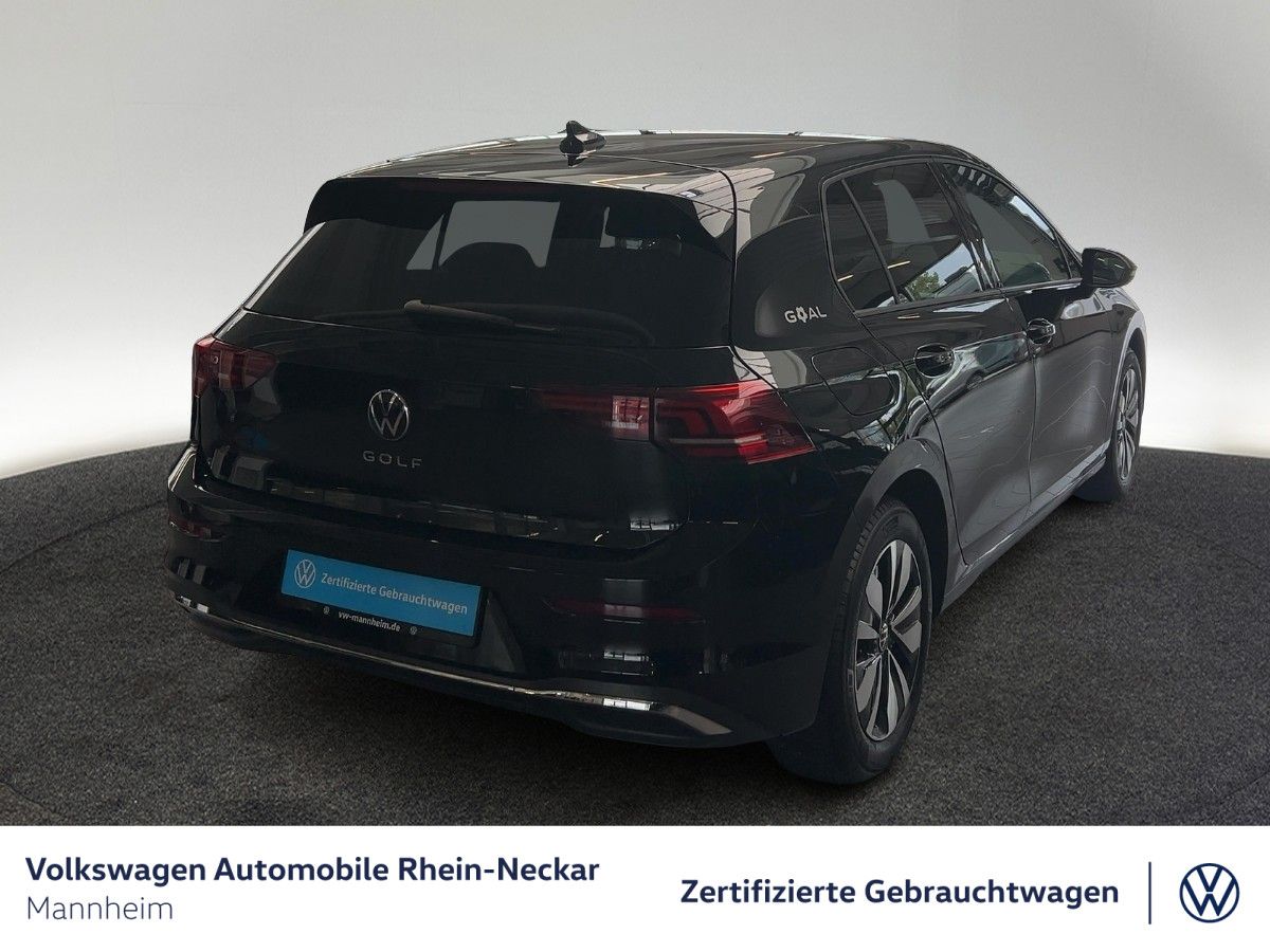 Volkswagen Golf VIII 2.0 TDI GOAL DSG Navi AHK Kamera UVM foto 4