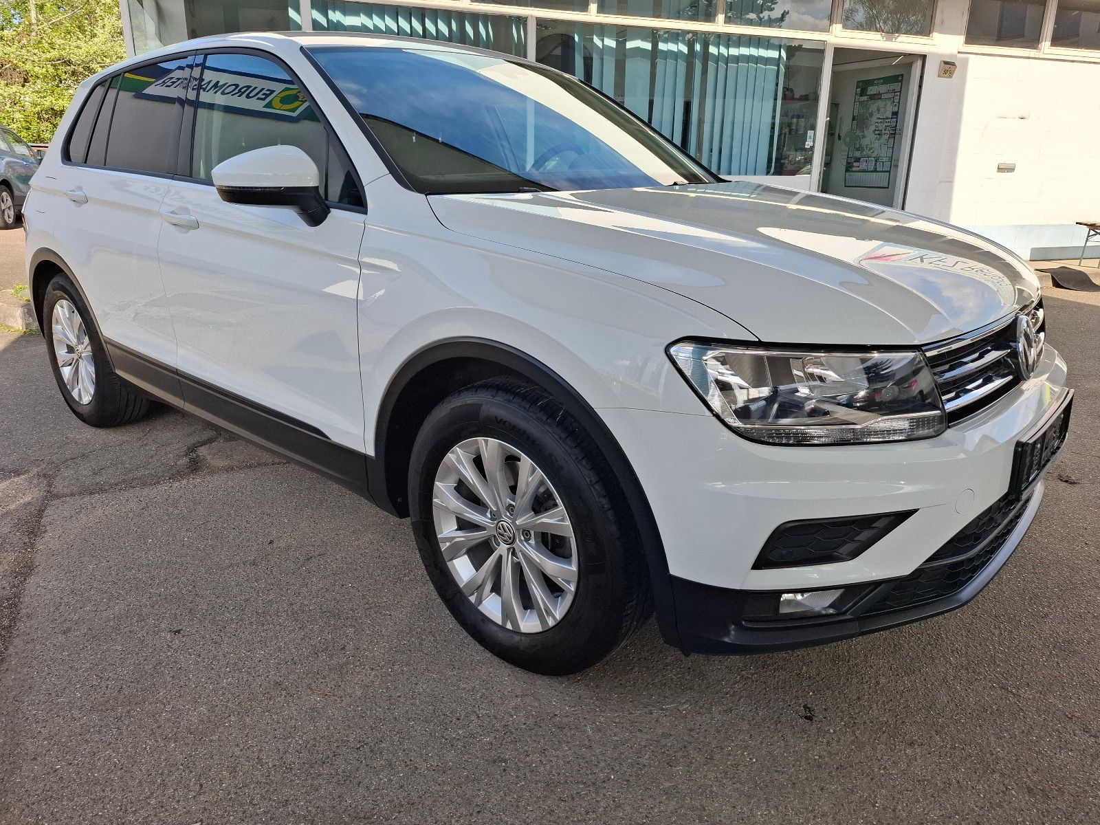 Volkswagen Tiguan Trendline 1,4 BMT/Start-Stopp , 56000km!! foto 5