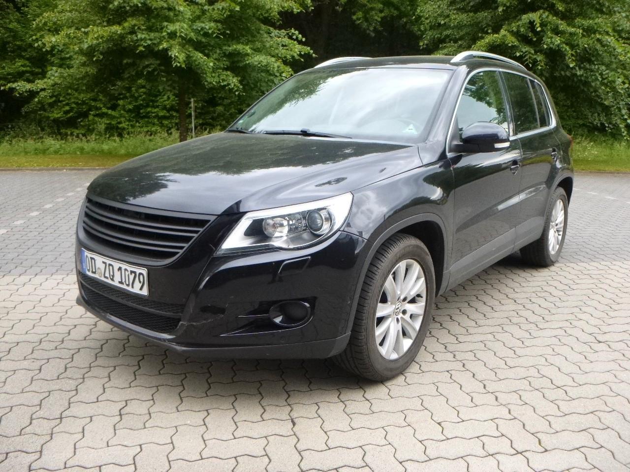 Volkswagen Tiguan 2,0 AHK schwenkbar 2,0 tonnen