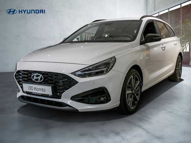 Hyundai i30 cw 1.6 Trend Navi Spurhalteassistent Kamera