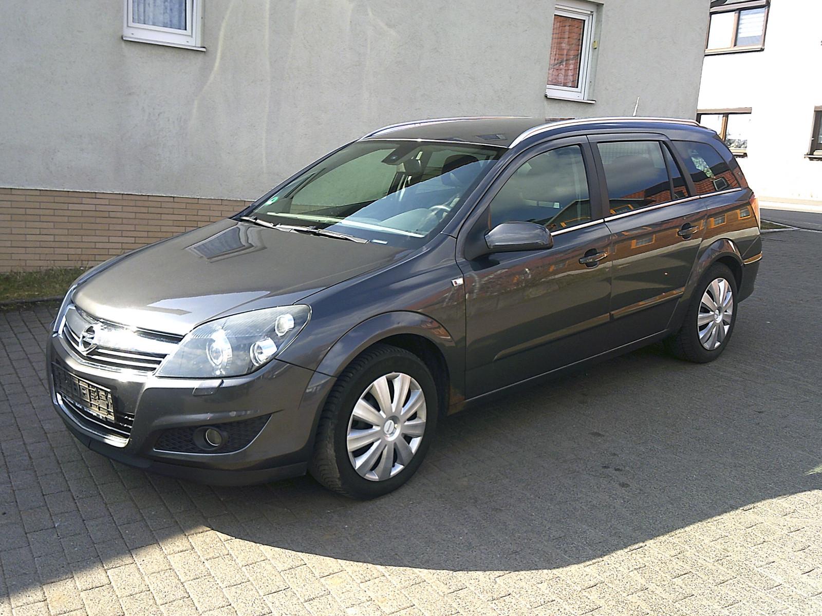 Opel Astra H Caravan Innovation "110 Jahre"