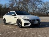 Volkswagen Arteon 2.0 TSI 280PS ** TOP-GEPFLEGT ** - Volkswagen Arteon: Scheckheftgepflegt, Limousine