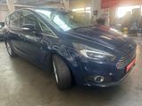 Ford S-MAX TITANIUM   7 - S I T Z E R  LED RFK - 4411