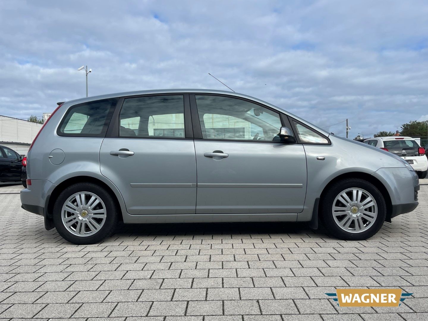 Fahrzeugabbildung Ford C-Max 1-Hand Top Zustand Ghia SHZ  Klima