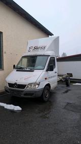 Mercedes-Benz Mercedes Sprinter Pritsche - Mercedes-Benz eSprinter von privat