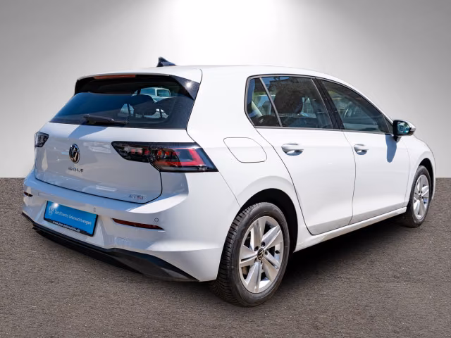 Volkswagen Golf Life 1.5TSI DSG LED Nav 360° PANO Stdhz AHK, миниатюра 3