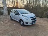 Chevrolet Spark 1.0 Spark Spark - silberne Chevrolet Spark
