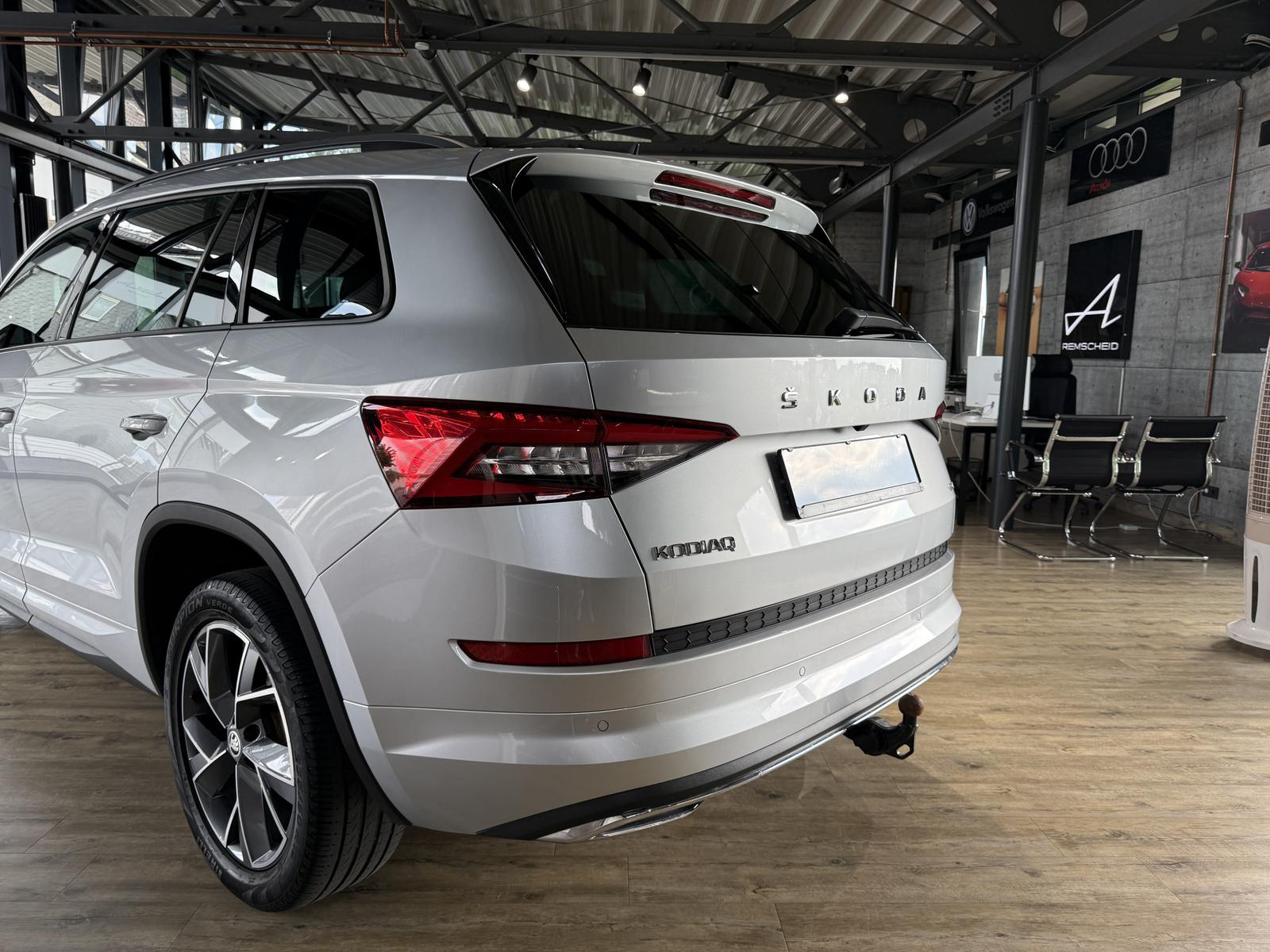 Skoda Kodiaq Sportline 4x4*7-SITZER*LED*KAMERA*AHK*
