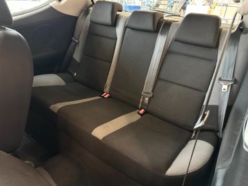 Peugeot 207 Urban Move *2. Hand*Klima*Radio*CD*Isofix*