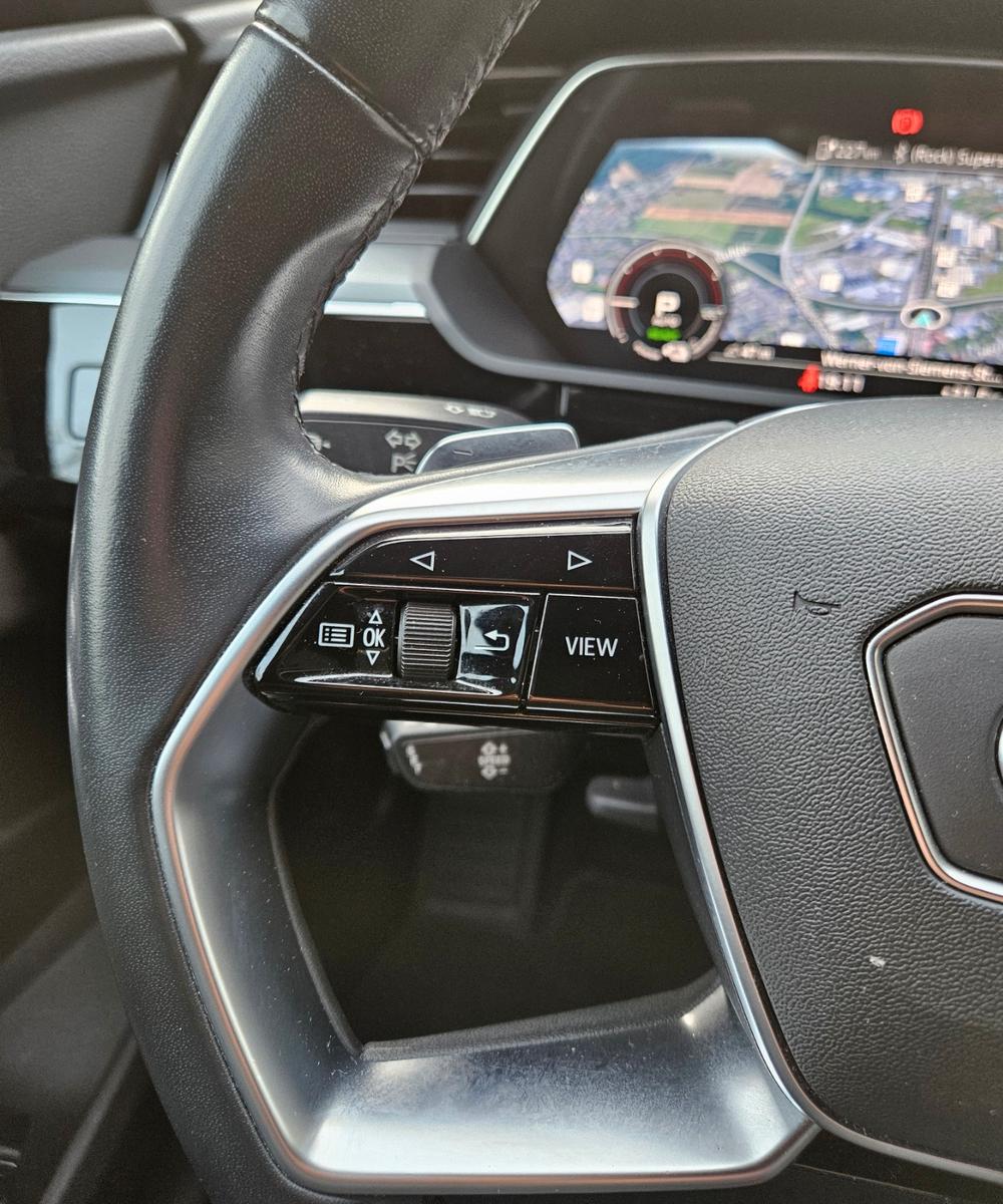 Audi e-tron Sportback 50 quattro S line VOLL GARANTIE, миниатюра 27