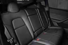 TESLA Model Y Performance AWD MY2023*AHK*Unfallfrei