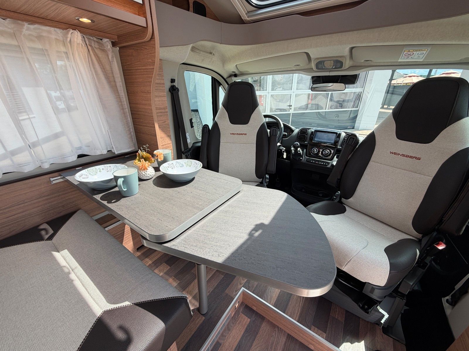 Fahrzeugabbildung Weinsberg CaraCompact Edition Pepper 600 MEG MJ26