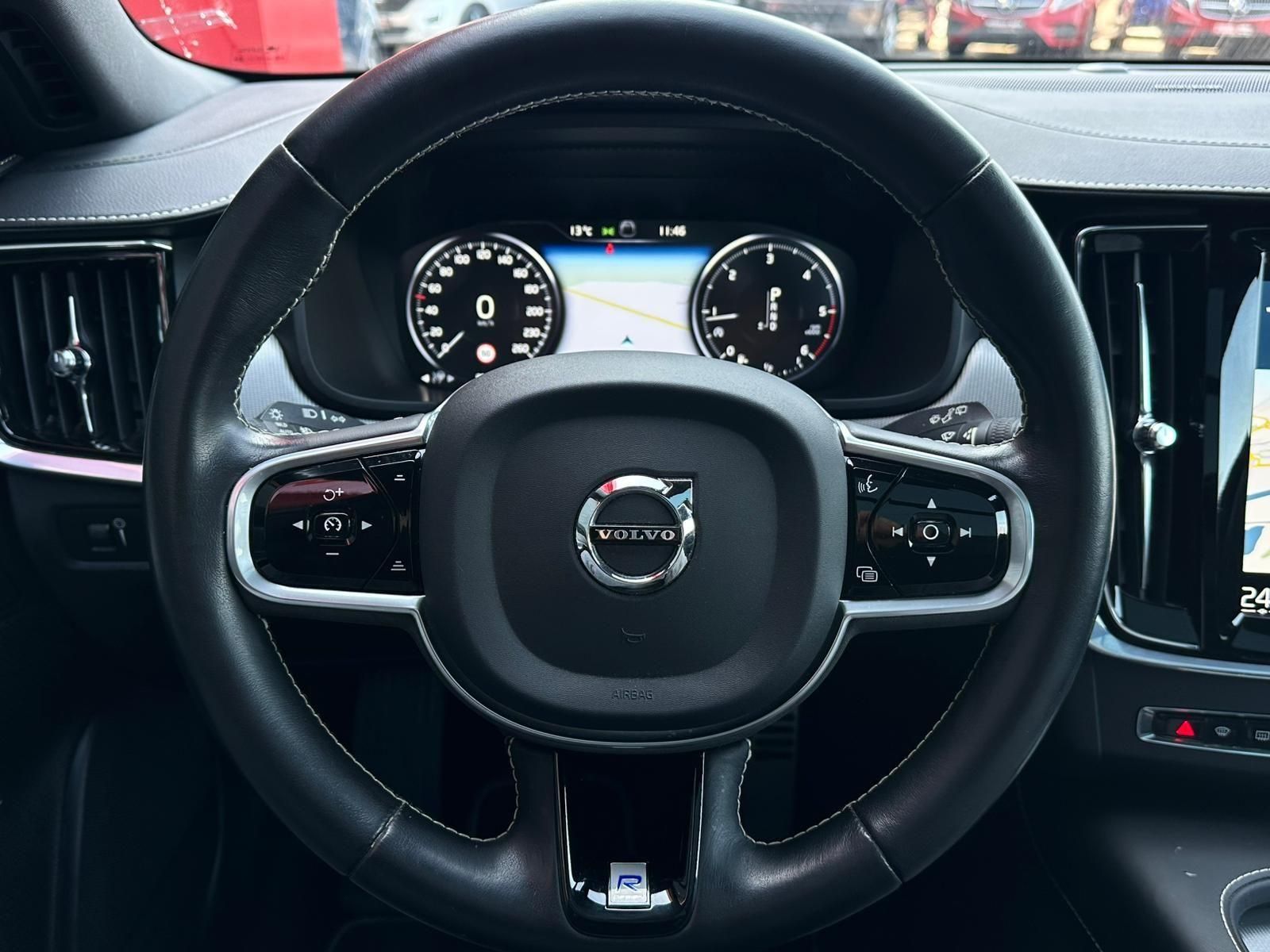 VOLVO V90 D4 R DESIGN* LED#SHZ#FH#PANO#ACC#NAV#KEYLESS - Image 11