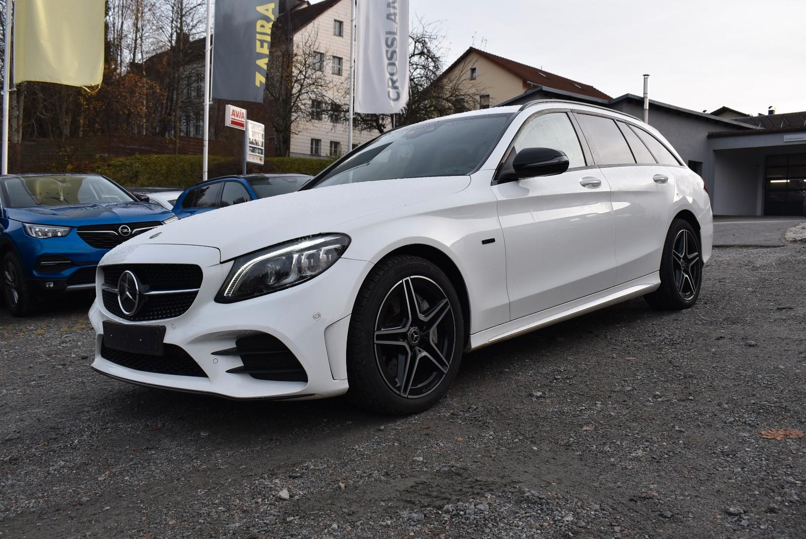 Mercedes-Benz C 300 T-Modell Night Edition „AHK/KAMERA/ACC”