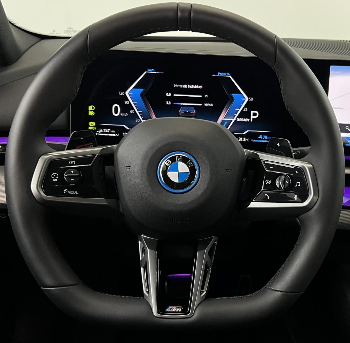 BMW 530 e M Sport Plug-in Hybrid 299 PS H.UP ICONIC