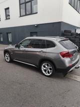 BMW X1 xDrive 20iA, XLine, Chromline, Anhängerkuppl - BMW X-Reihe von privat