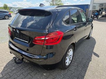 BMW 218 - 4