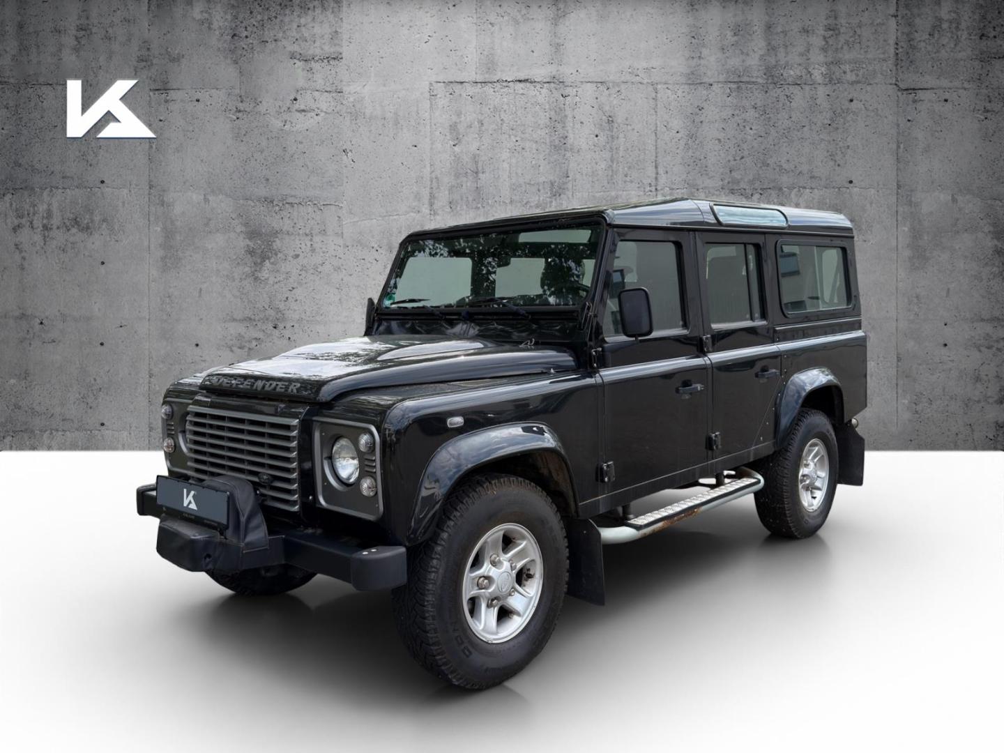Land Rover Defender 110 SE Station Wagon