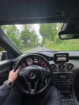 Mercedes-Benz 220d - Mercedes-Benz 220 aus 2014