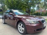 BMW 5 Touring 530d xDrive (E61) - BMW 530: E61 530d