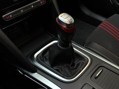 RENAULT Megane IV Lim RS-Line|PDC|LED|SHZ|Klima|Navi| RENAULT Megane IV Lim RS-Line|PDC|LED|SHZ|Klima|Navi|