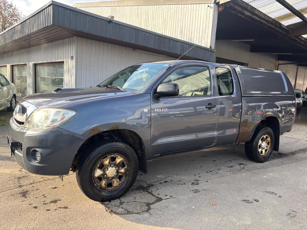 Toyota Hilux Extra Cab 4x4/Deutsches Fz.Hardtop