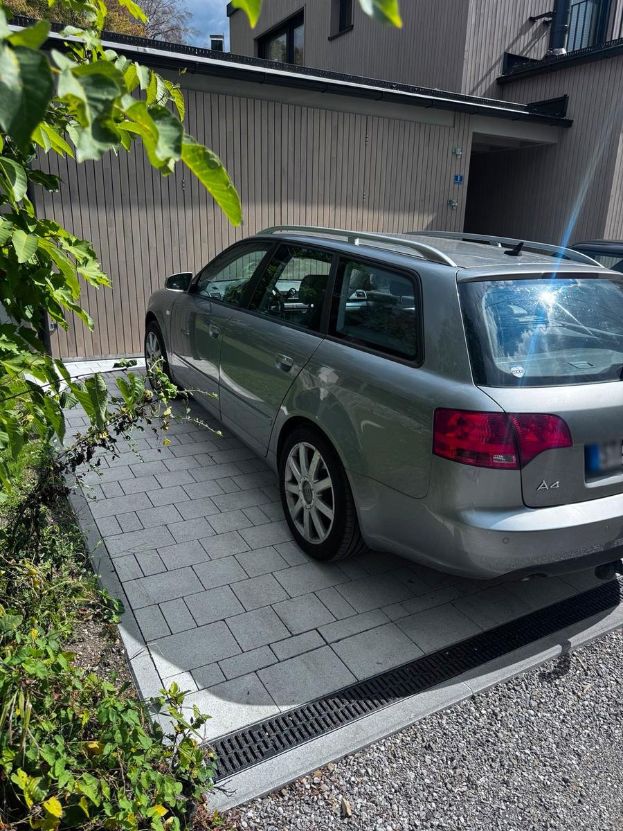 Audi A4 2005 — engine 204 HP (150kW)