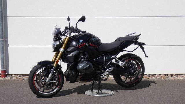 BMW R 1250 R mit Garantie und neuem Service