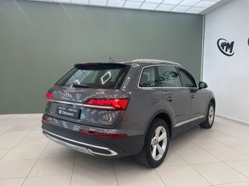 Audi Q7 - 4