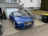 Audi S7 4.0 TFSI quattro COD S tronic Sportback - - Audi S7 mit Benzin-Antrieb: Limousine