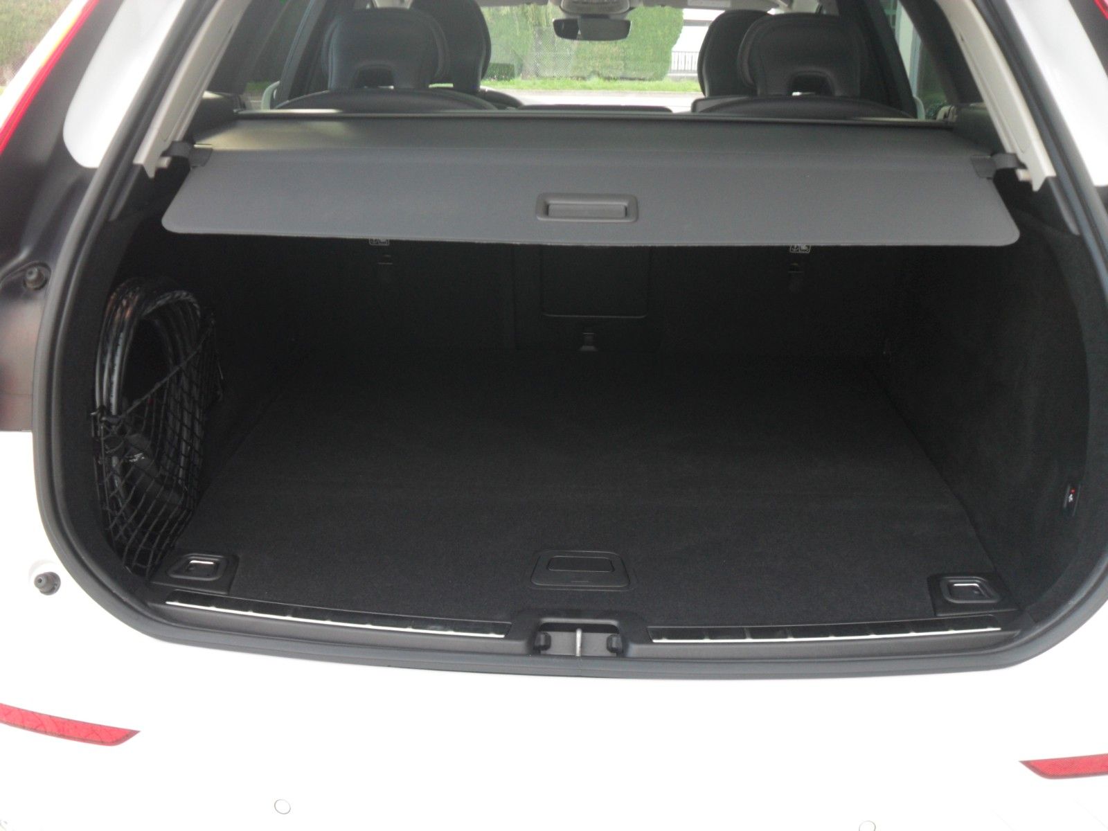 Fahrzeugabbildung Volvo XC60 T6  Inscription Expression