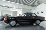 Mercedes-Benz SL 560 EU-Umrüstung/H-Zulassung - schwarze Mercedes-Benz SL 560