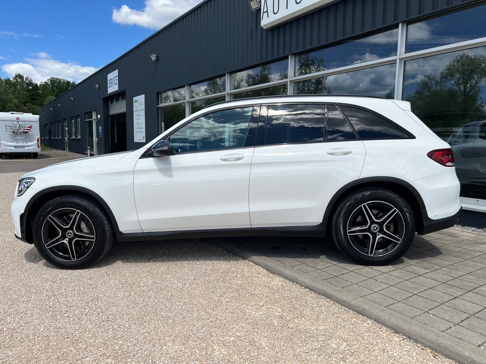 Mercedes-Benz AMG GLC 300 d 4Matic+Standheizung+