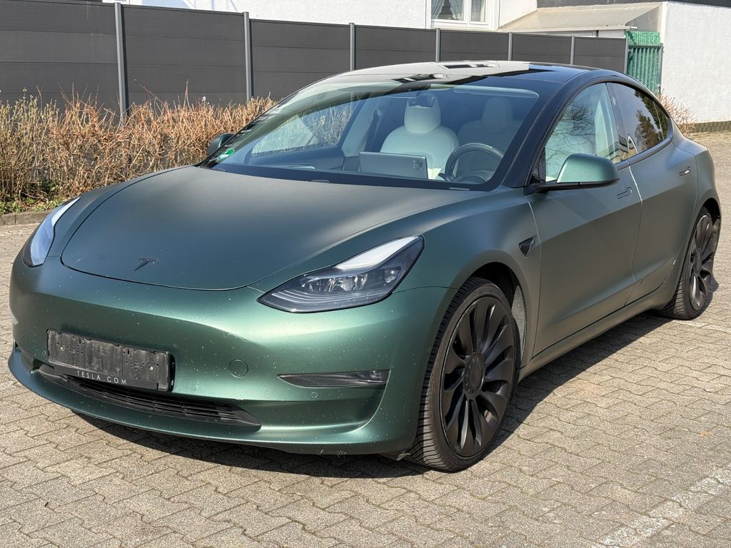 Angebot ansehen Tesla Model 3