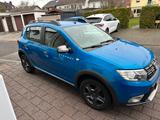 Dacia Sandero Stepway Celebration - Dacia Sandero Gebrauchtwagen in Köln