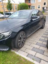 Mercedes-Benz E 300 de Autom. - - Mercedes-Benz E 300 in Bonn